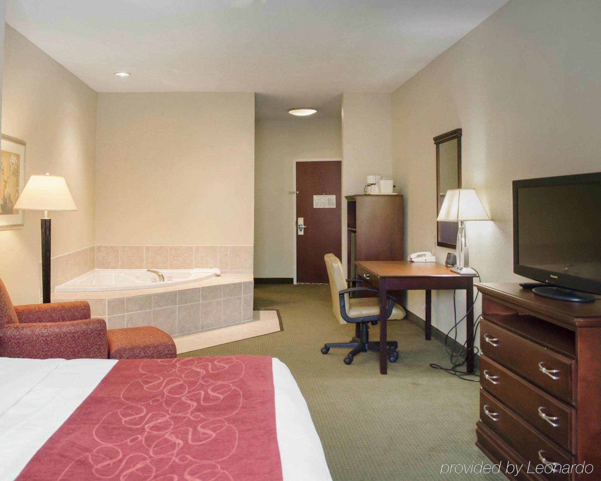 Comfort Suites Dayton-Wright Patterson Dış mekan fotoğraf